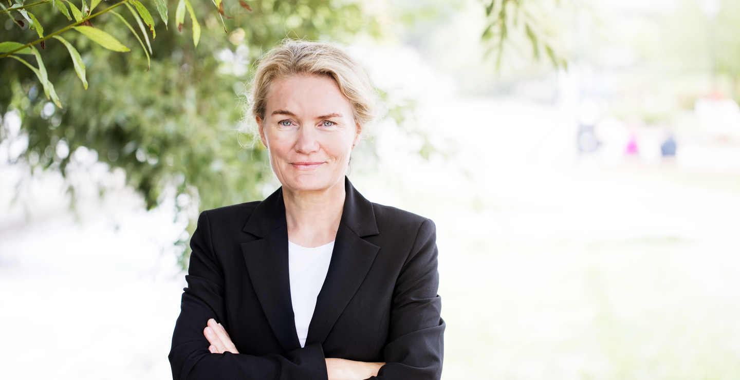 Prof. Caroline Ditlev-Simonsen
